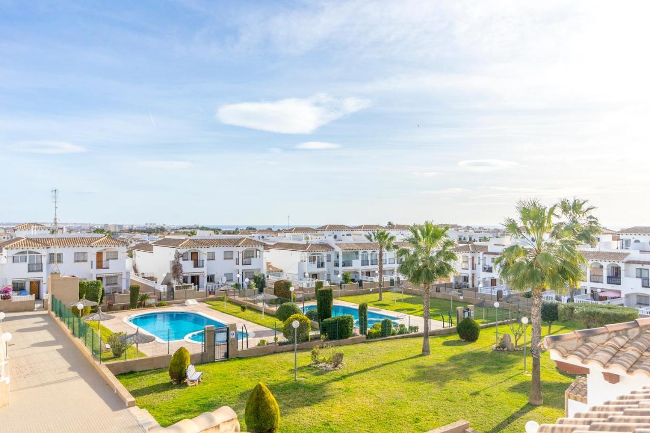 Cb Living - Homely Apartment Cinuelica, Punta Prima Dehesa de Campoamor  Exterior photo